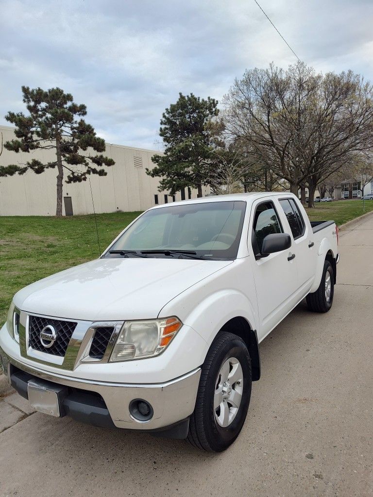 2012 Nissan Frontier SV