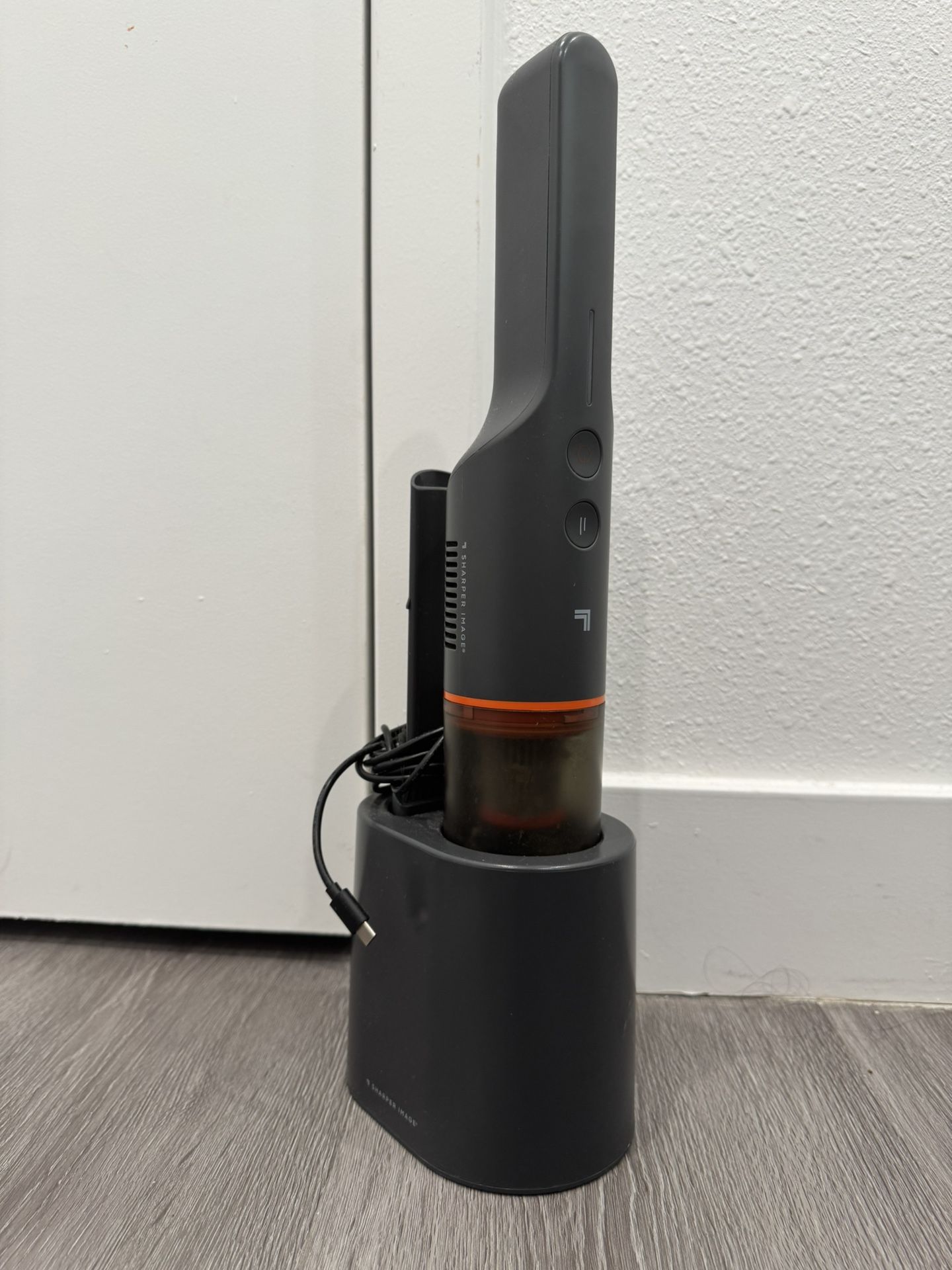 Lightweight Handheld Vacuum with 2-In-1