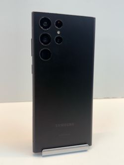 Samsung Galaxy S22 Ultra 512gb. ( Fully Unlocked Phone )