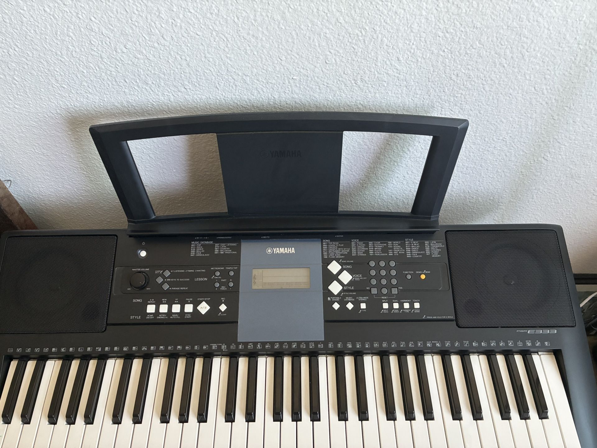YAMAHA Digital keyboard