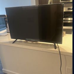 32 inch Westinghouse/Roku TV