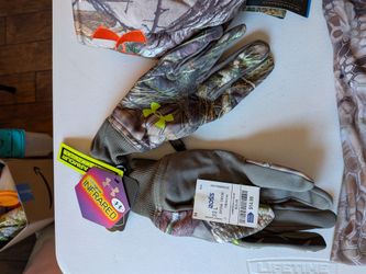 Hunting gloves