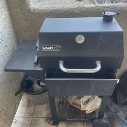 Wood/Charcoal Grill