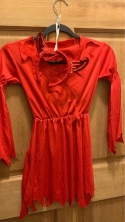 5 yr old devil costume $5