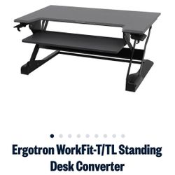 Computer desk