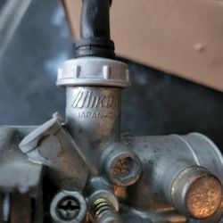 Mikuni Carburator 