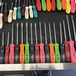 Snap On screwdrivers