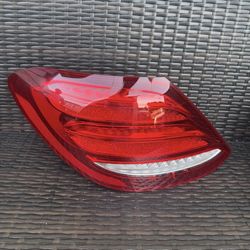 2017 2018 2019 2020 Mercedes-Benz E300 Left Driver Side Tail Light OEM