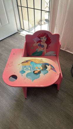 Kids chair and table