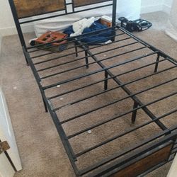 (Full) Bed Frame