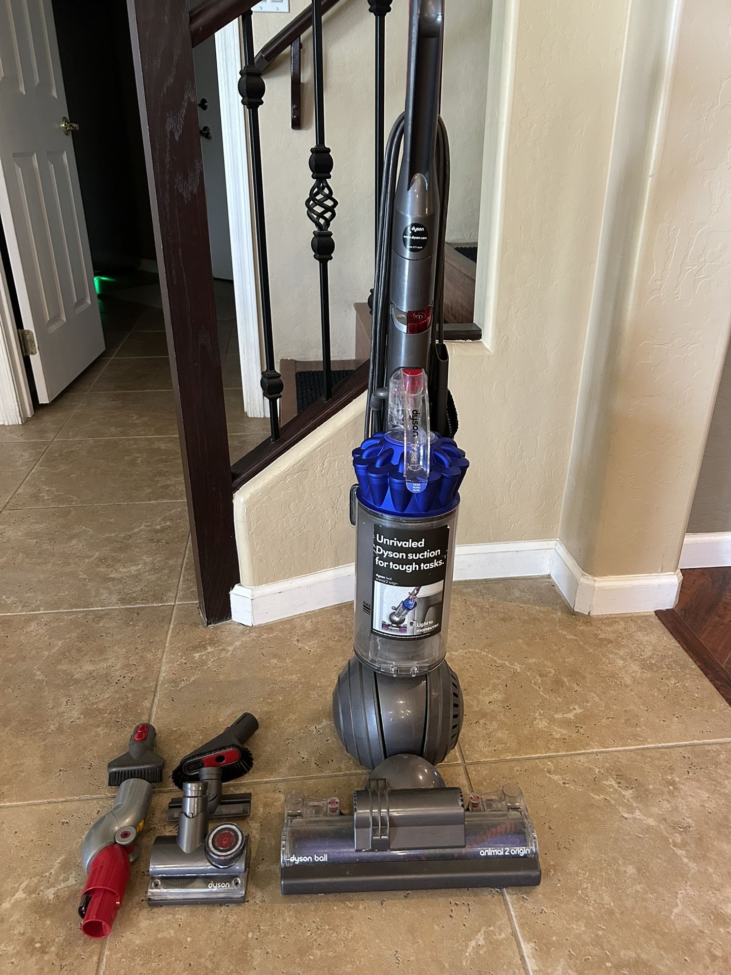 Dyson Ball Animal 2 upright vacuum - Model UP19- Preowned