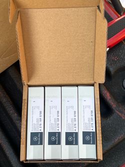 Genuine Mercedes-Benz OEM Spark Plugs Set of 4