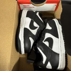 Nike Panda Dunks Size 3c