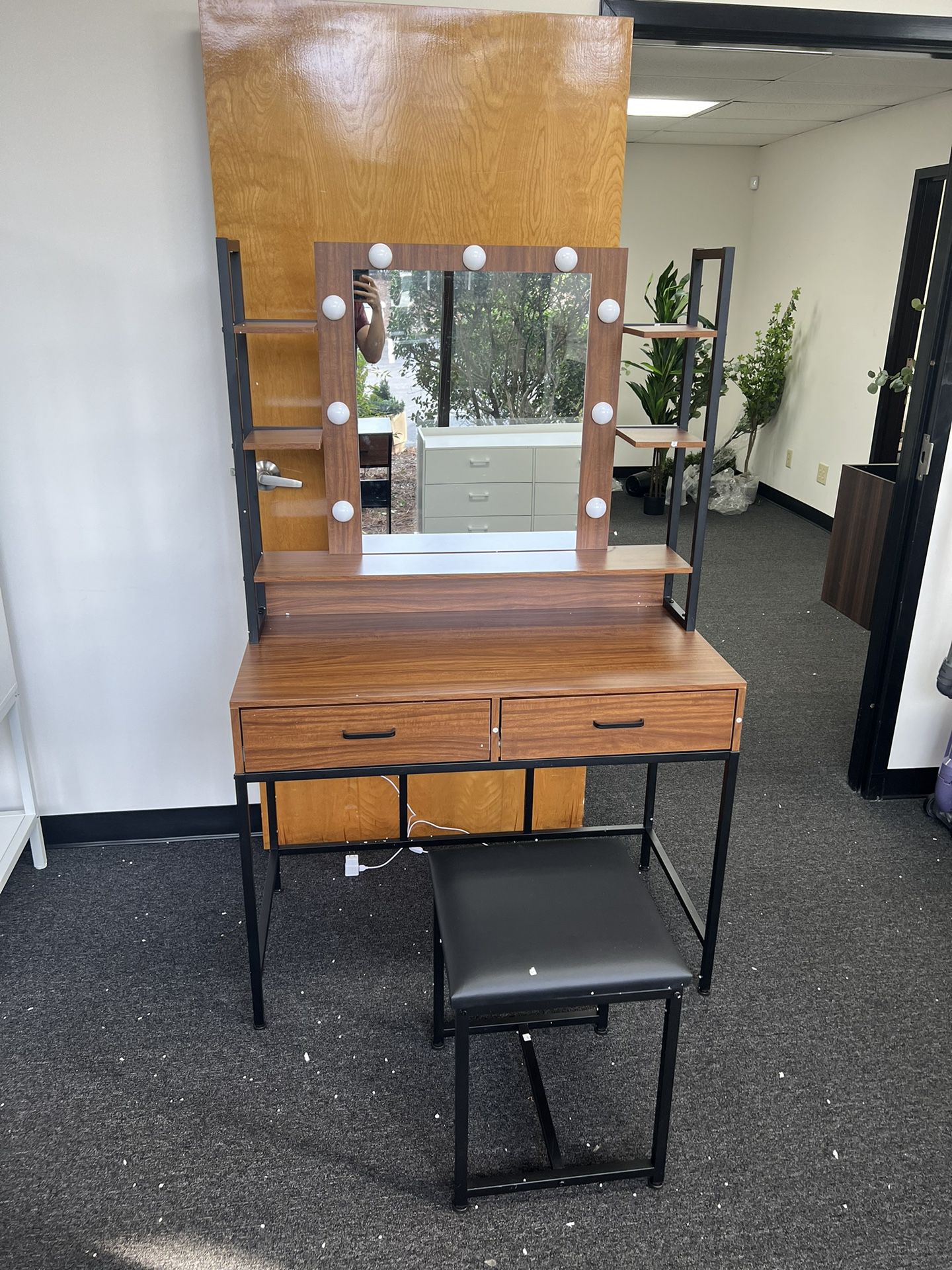 Vanity Table with Lighted Mirror, Industrial Makeup Vanity Dressing Table with 9 LED Lights and 2 Drawers,
