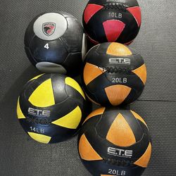 Wall Balls / Medicine Balls 20#, 14#, 10#, 4#