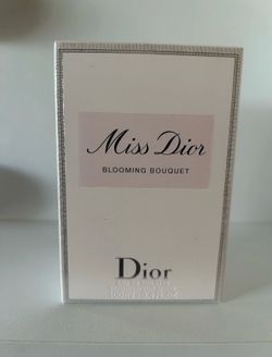 Miss Dior Blooming bouquet