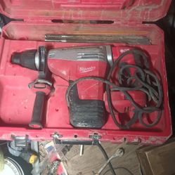 Milwaukee Combination Hammer