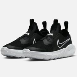 Size 6.5Y-Nike Kids' Flex Runner 2 Sneakers (GS)- Black/White-Photo Blue