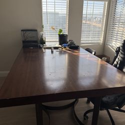 Dining Room Table 
