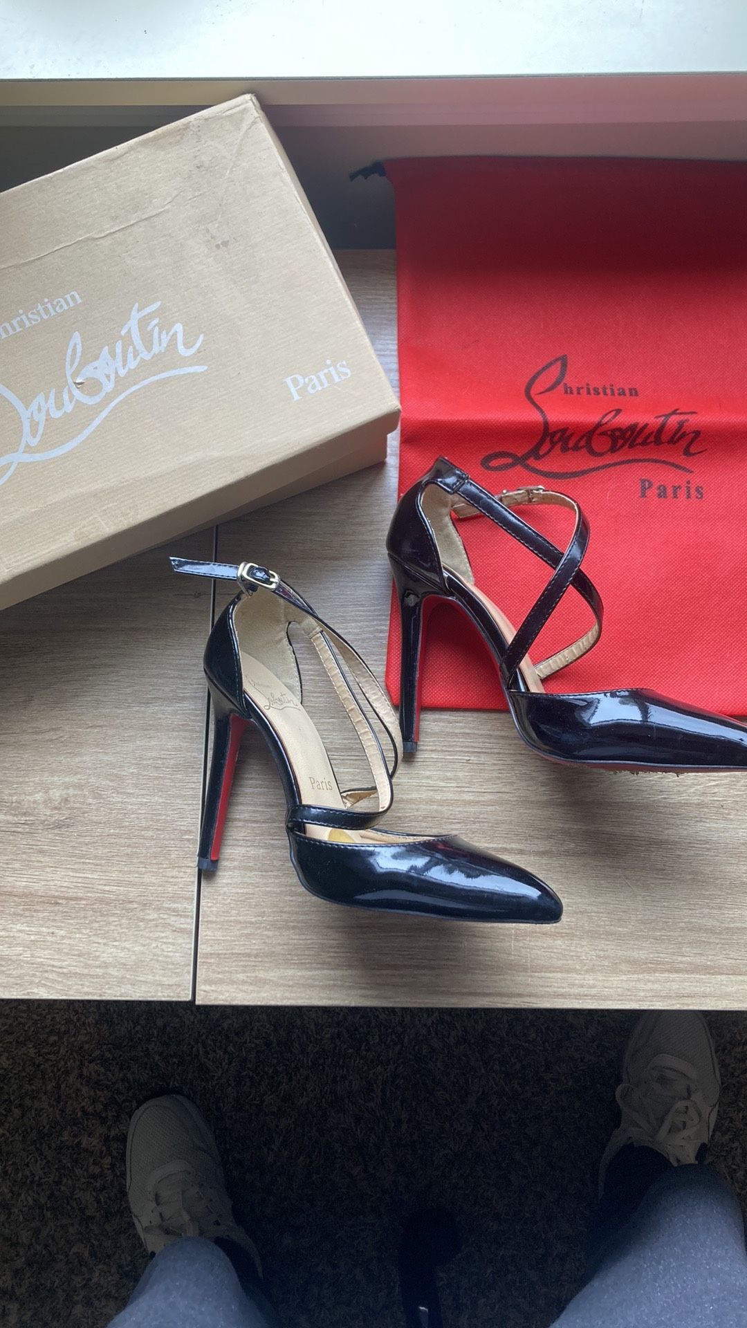 Christian Louboutin black leather pump Size 36