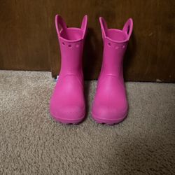 Girls Croc pink Rain Boots Size 11 