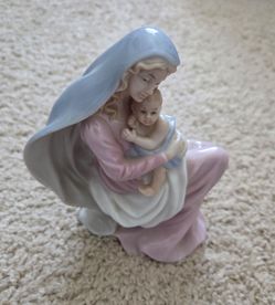 Porcelain Madonna and Child Figurine