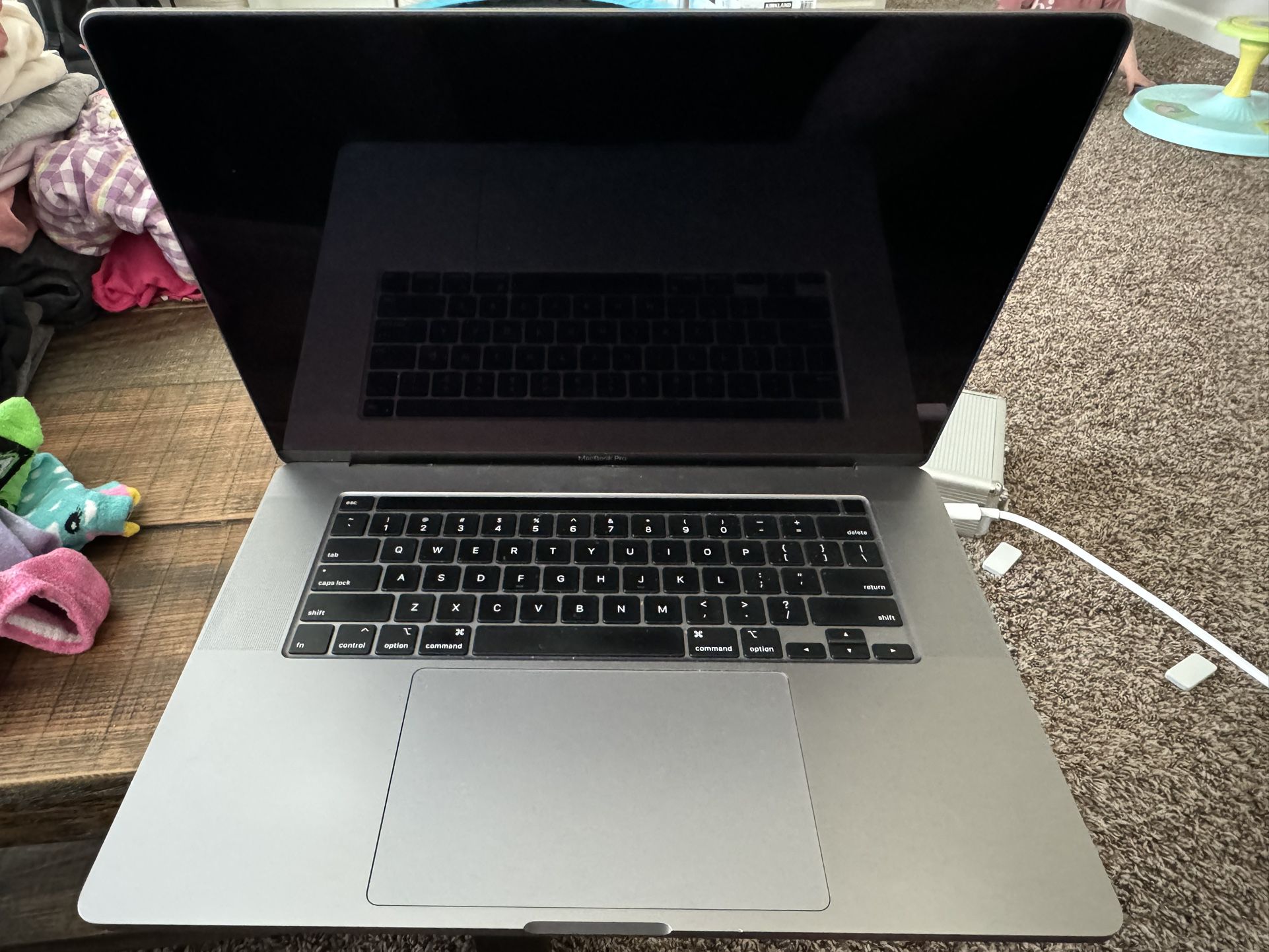MacBook Pro i7, 2.6 GHz, 16in Retina