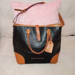 Dooney & Bourke Leather Tote – Black & Tan w/ Gold Hardware