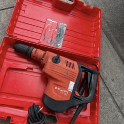 Hilti TE 70 ATC demolition hammer$820
