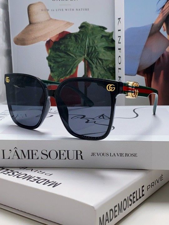 😍Gucci