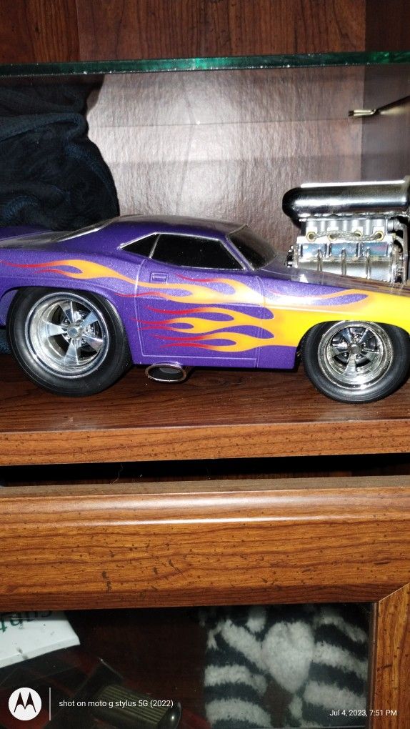 1:18 Muscle Machine Model Cars About 20 In The Lot If You Better Price If You Buy Them All And Some Parts And To That Need Repair