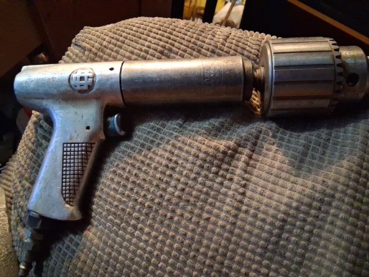 Air Drill With Jacobs Chuck