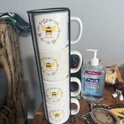 Coffee Cup Set Bees