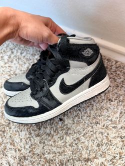 Boys shoes
