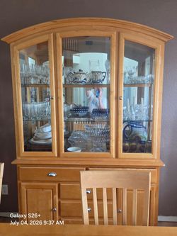 Table and Hutch