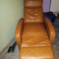 Recliner 