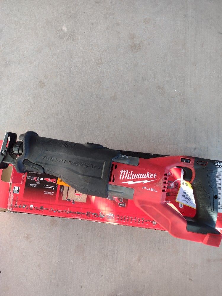 M18 Super Saw Reciprocating Saw