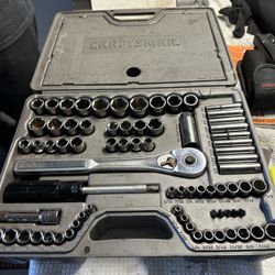 Craftsman 76 Pc Tool Set