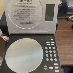 Salter Dietary computer kitchen scale  6 lbs capacity