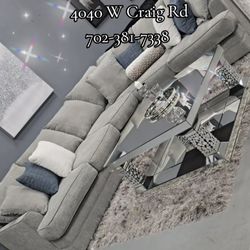 ✨️ Sectionals, 2pc Sofas ✨️ Furniture Queen Bedrooms, Dining Avail