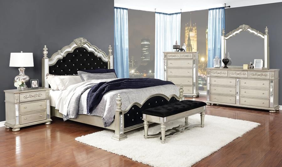 6PC QUEEN BEDROOM SET: QUEEN BED FRAME, DRESSER, MIRROR, NIGHTSTAND, CHEST OF DRAWER AND TRUNK