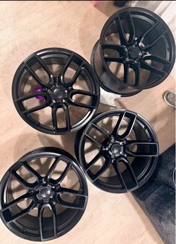Hellcat widebody wheels 20x11