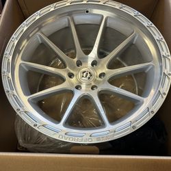 20”-22” 5 Lug And 6 Lug Wheels 