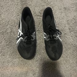 ASICS Spikes