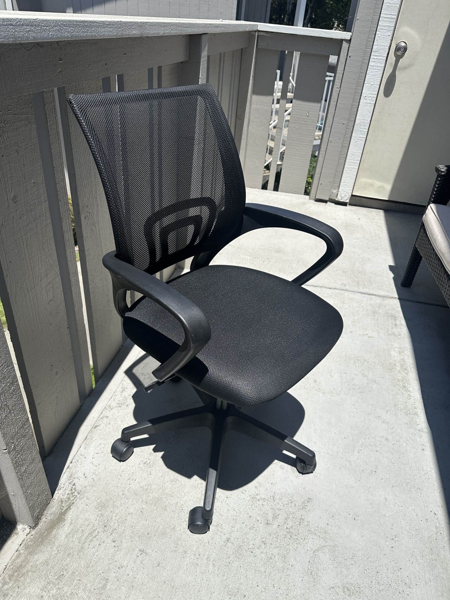 Ergonomic Office Chair (like new!)