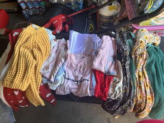 Girls Clothes Bundle Size 10/12 (16 Pieces). 