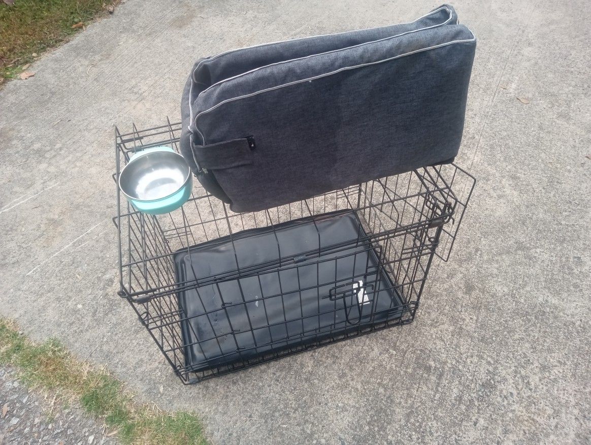 Small Dog Cage +Puppy Carrier 25.00