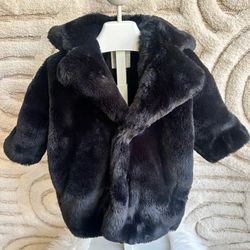 Kids Omami Mini Slightly Oversized Black Faux Fur Coat | Size 2T