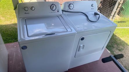 Amana washer and dryer set