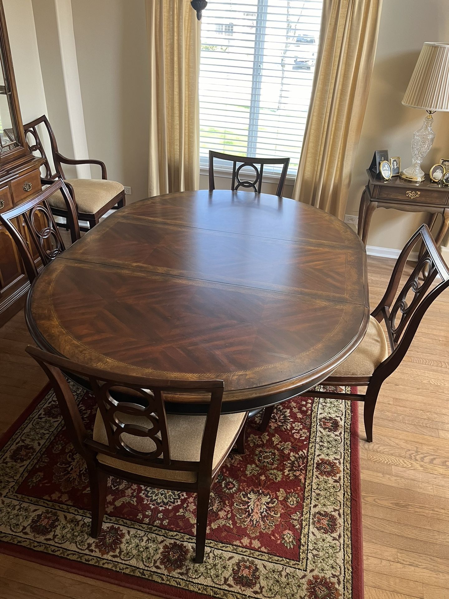 864 75 001 Hooker Furniture Preston Ridge Dining Table Base (C